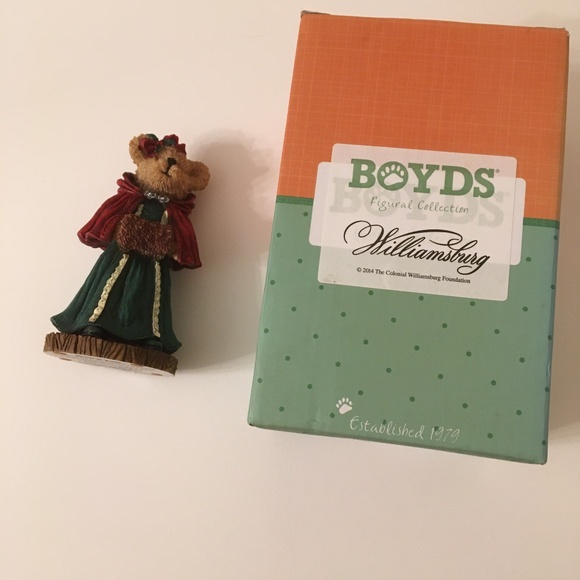 BOYDS BEARS "Rebecca" YULETIDE SPIRITS from the BEARSTONE Collection #4041902 - Picture 2 of 3